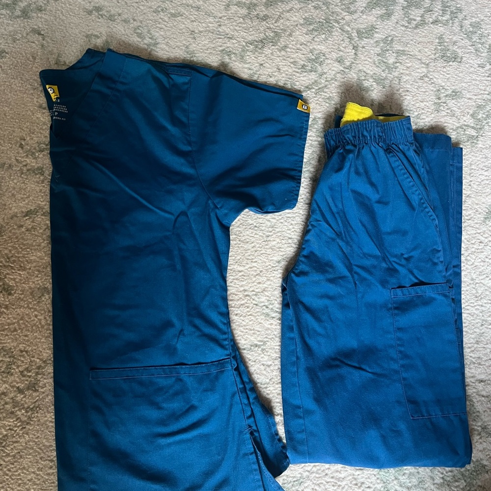 Women’s WonderWink Scrub Set Small
